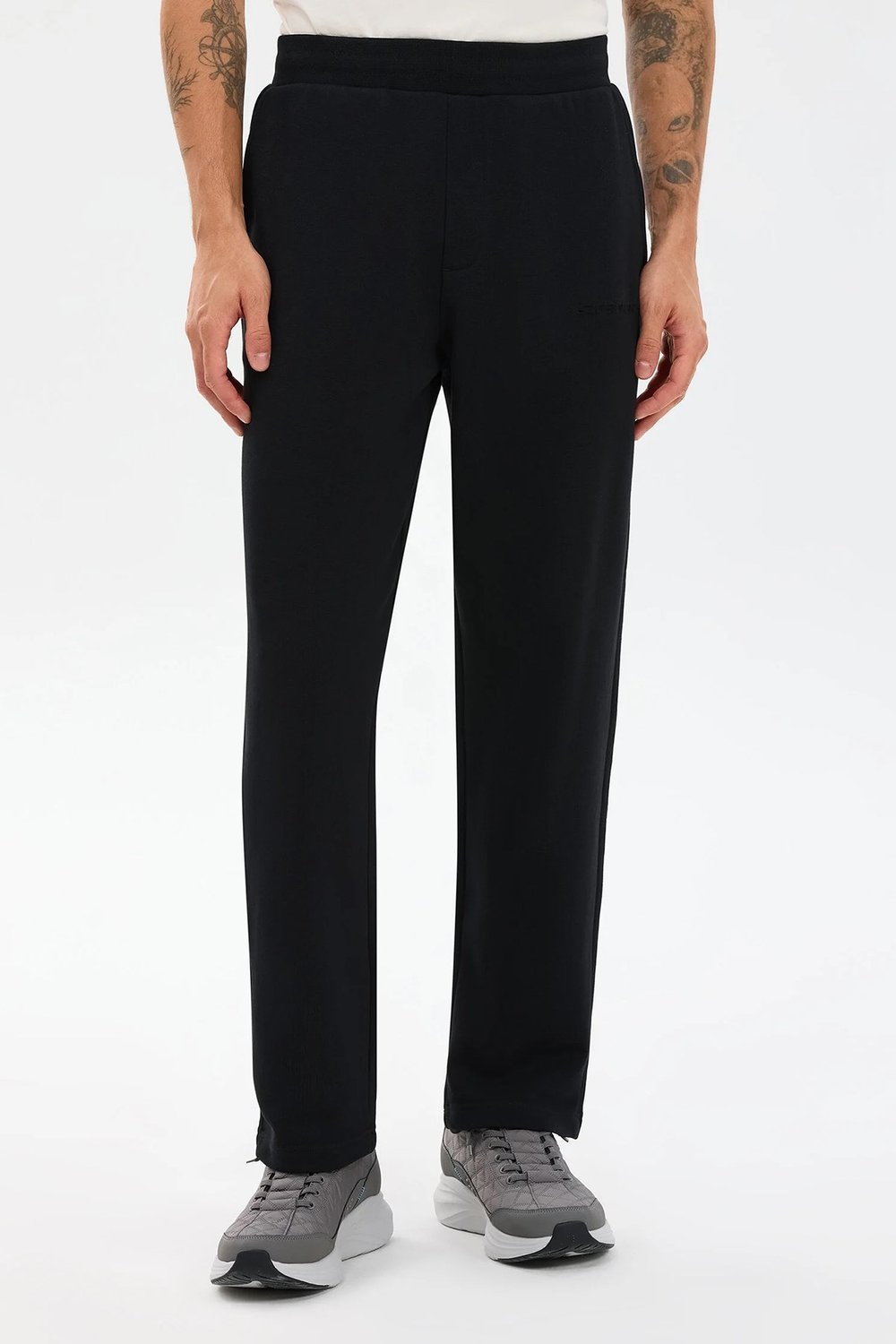 M Essential Regular Fit Lastikli Bel Düz Paça Jogger Erkek Eşofman Altı S2610007 3817 SİYAH