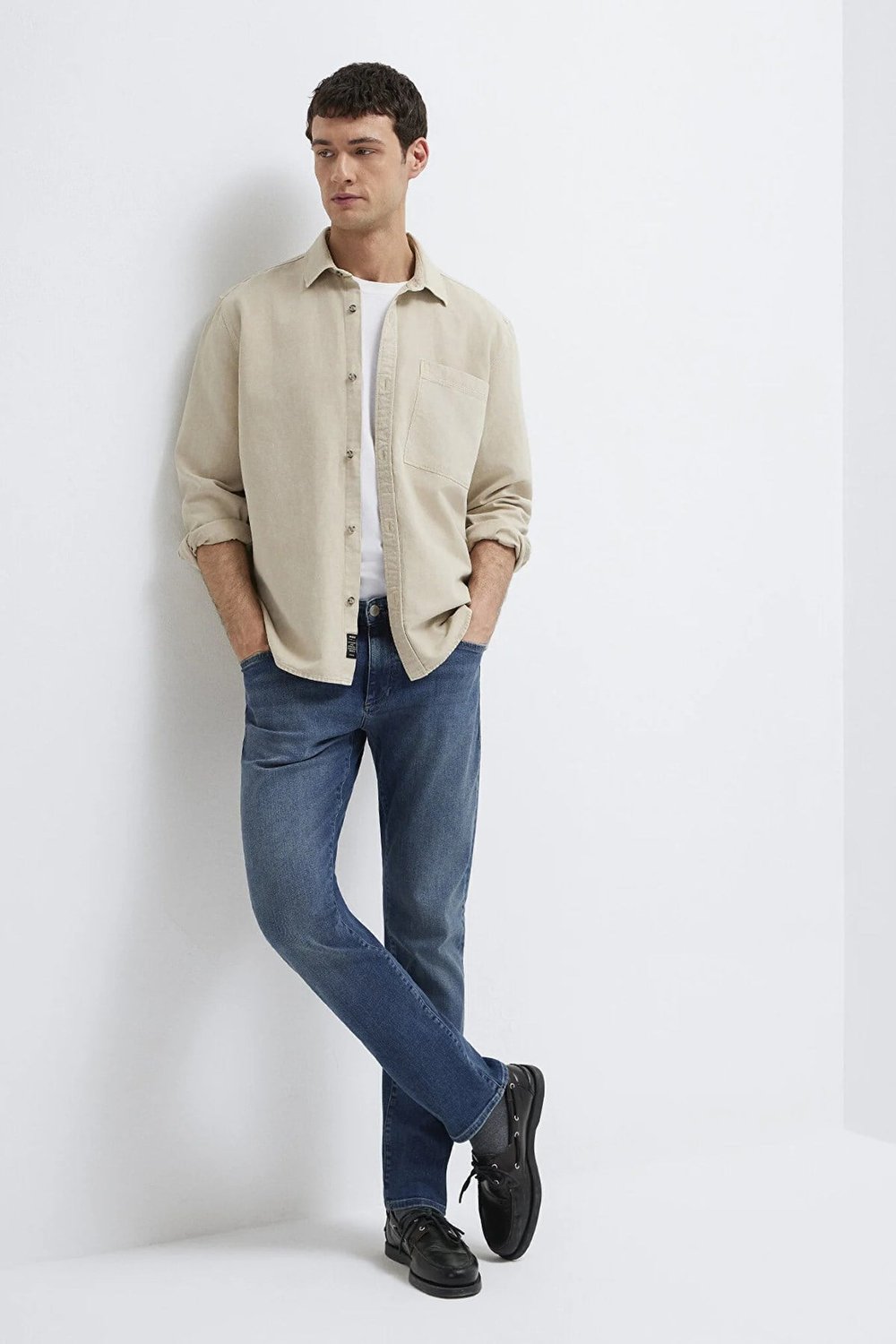Marcus Pamuk Slim Straight Fit Normal Bel Daralan Paça Jeans Erkek Kot Pantolon 00351A1727 LACİVERT
