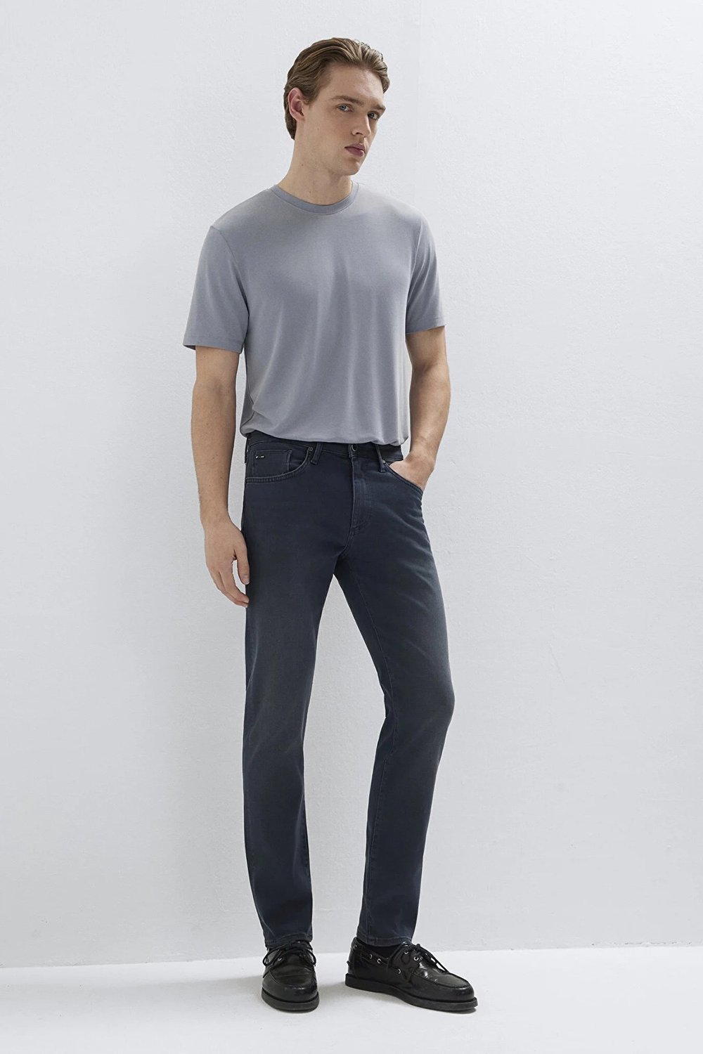 Marcus Slim Straight Fit Normal Bel Daralan Paça Jeans Erkek Kot Pantolon 00351A1739 KOYU LACIVERT