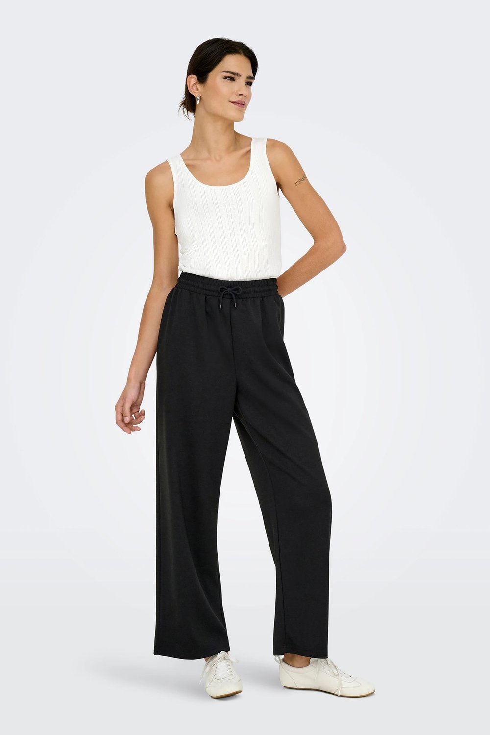 Onlscarlett Regular Fit Normal Bel Geniş Paça Kadın Eşofman Altı 15346400 SİYAH