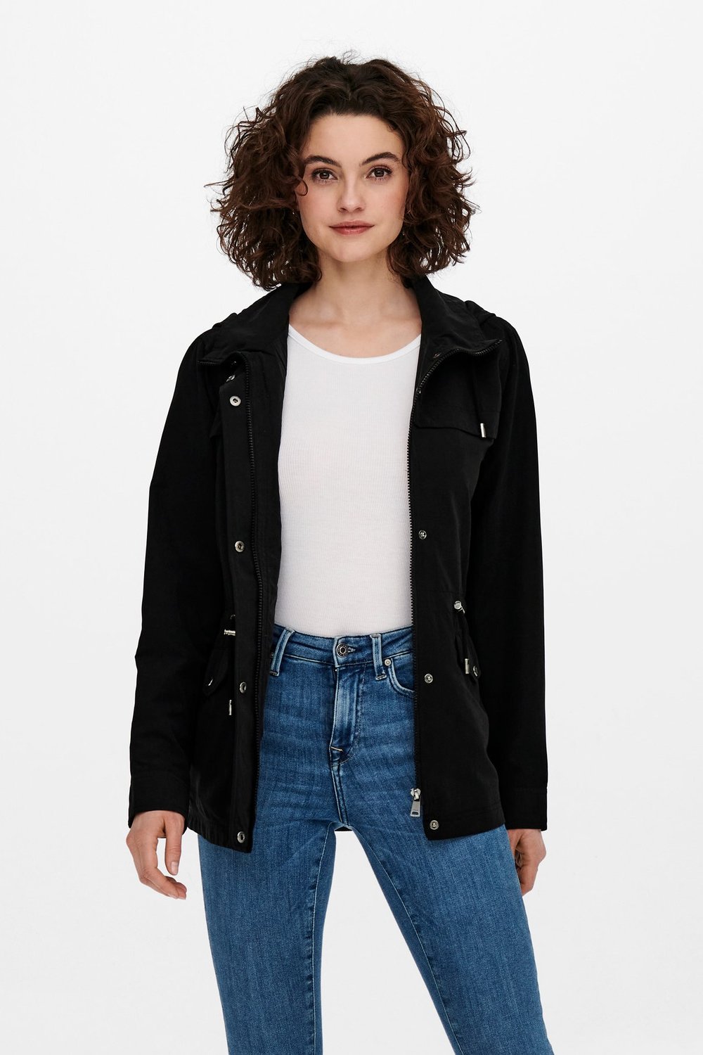 Only Onlnewstarline Regular Fit Kapüşonlu Cepli Mevsimlik Bayan Mont 15218612 SİYAH
