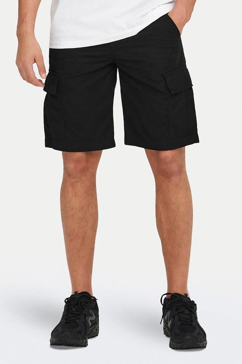 Onsloc Pamuklu Relaxed Normal Bel Cepli Erkek Short 22029214 SİYAH