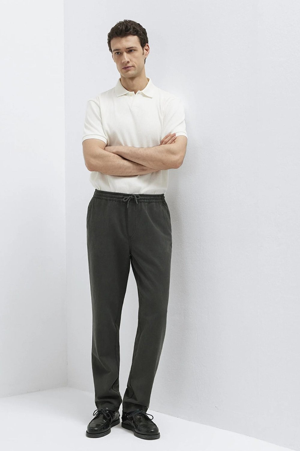 Pamuk Karışımlı Regular Straight Fit Normal Bel Erkek Pantolon 0010168-71552 SİYAH