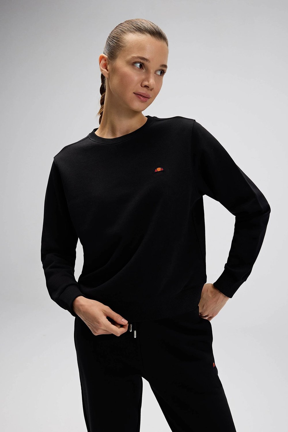 Pamuklu Regular Fit Bisiklet Yaka Logolu Kadın Sweat EF553-BK SİYAH