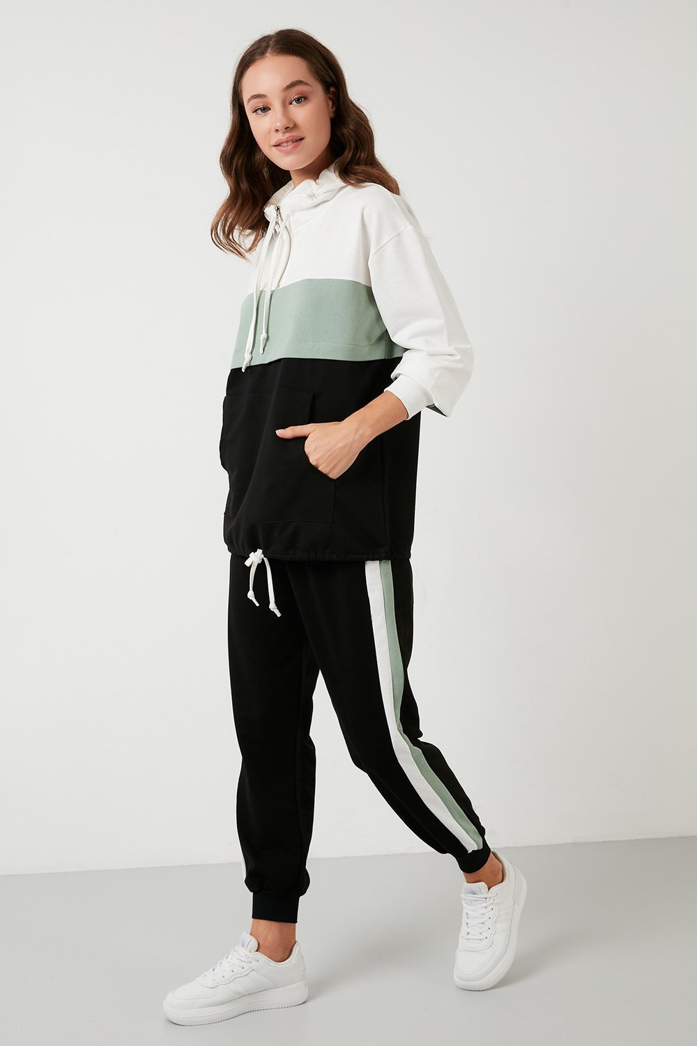 Renk Bloklu Regular Fit Kapüşonlu Spor Kadın Takım 5863835 ÇAĞLA