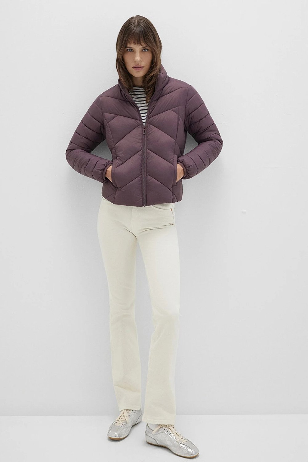 Slim Fit Dik Yaka Kapitoneli Astarlı Şişme Kadın Mont 110698-70260 BORDO