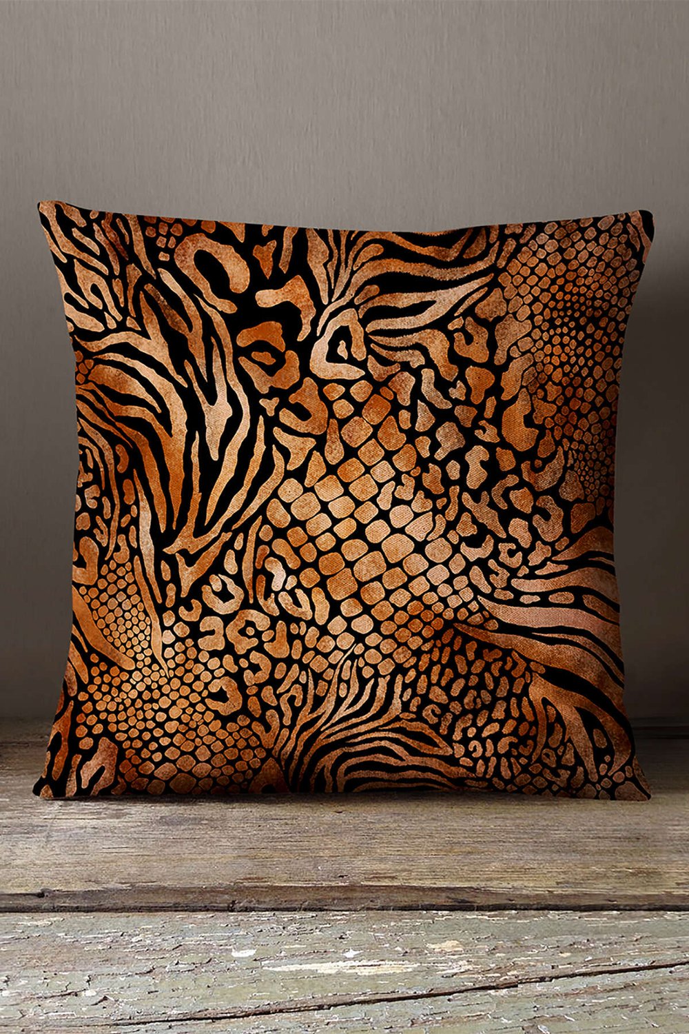 Kadife Babyface Kahverengi Turuncu Zebra Leopar Desenli Baskı Kırlent Yastık Kılıfı - CGH350