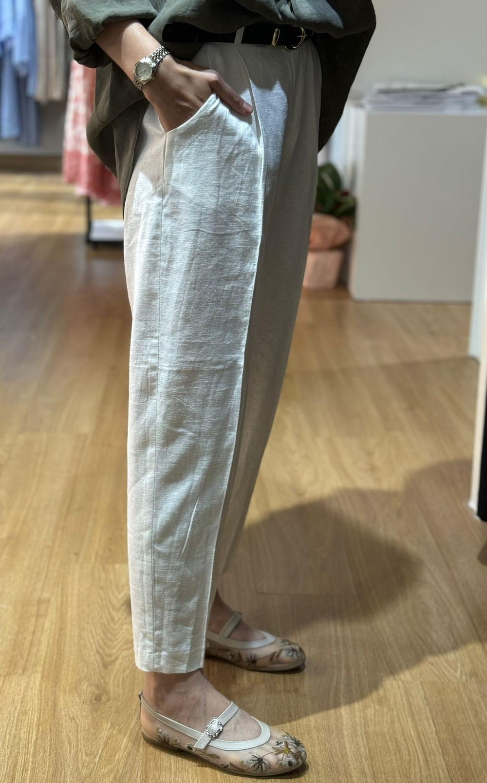 KETEN KEMERLİ BEYAZ PANTOLON