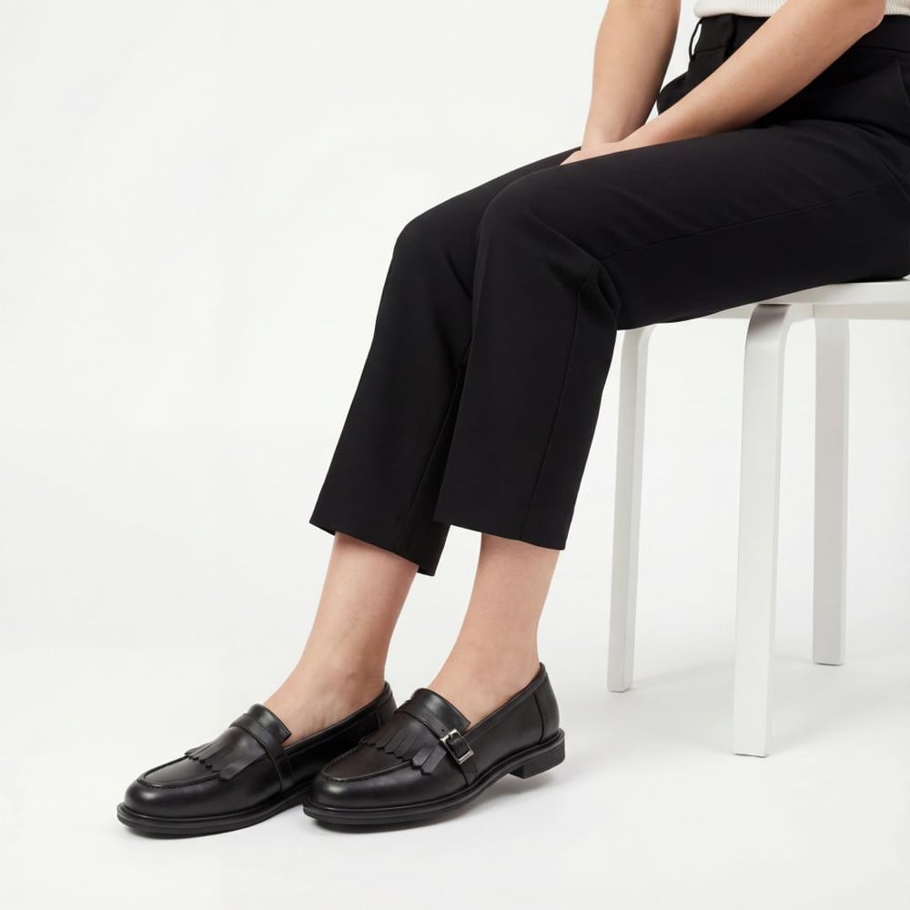 Julia Hakiki Deri Kadın Loafer Siyah