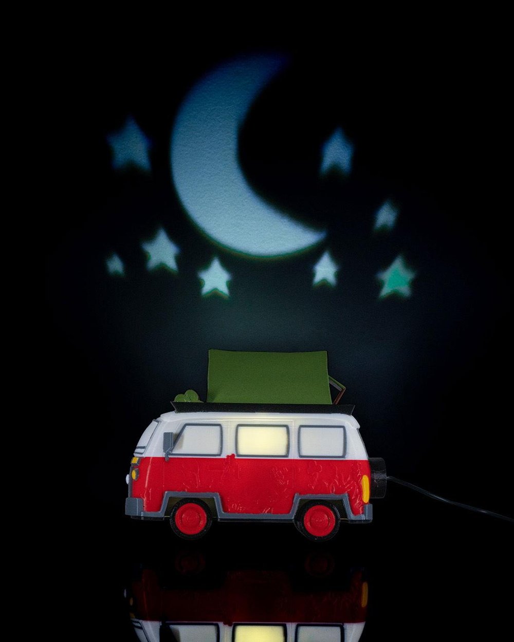 kamp-otobusu-duvar-lambasi--9936-.jpg