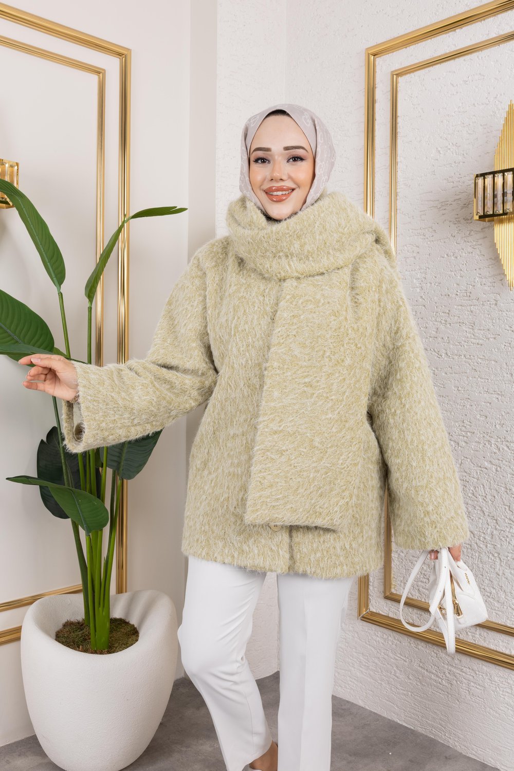 Mint Yeşili Atkılı Kaban