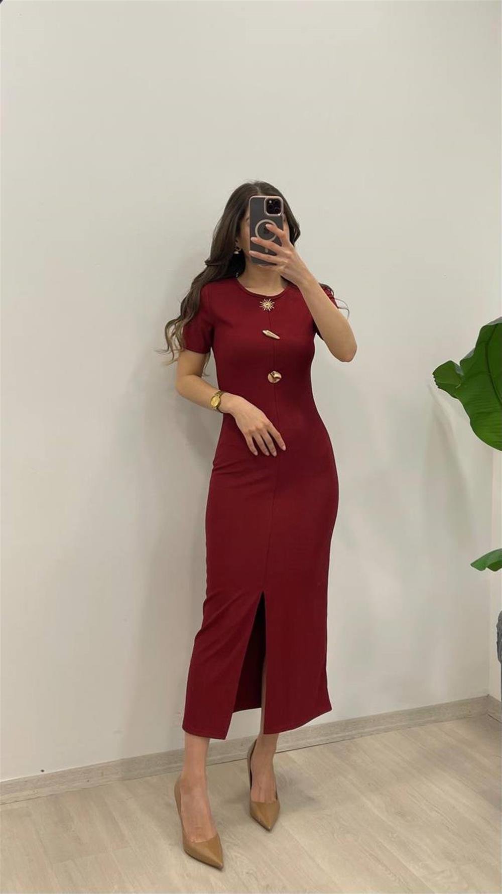 Ottoman Kumaş Gold Güneş Aksesuarlı Yırtmaçlı Kalem Elbise