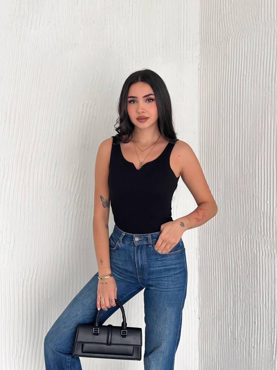 V Metal Aksesuarlı Fitilli Atlet