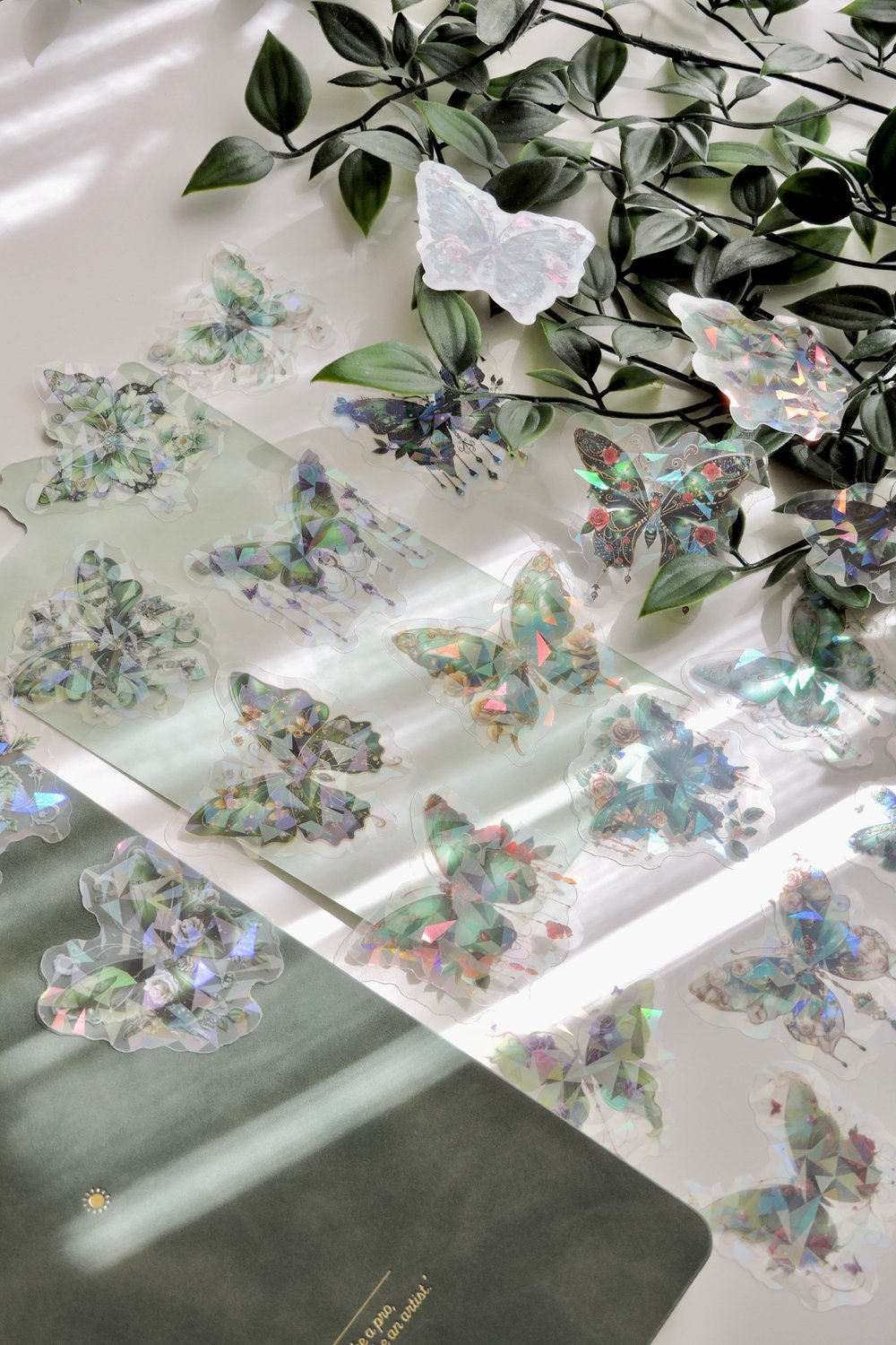 Green Butterflies Flutterring 20'li Yeşil Temalı Sticker 