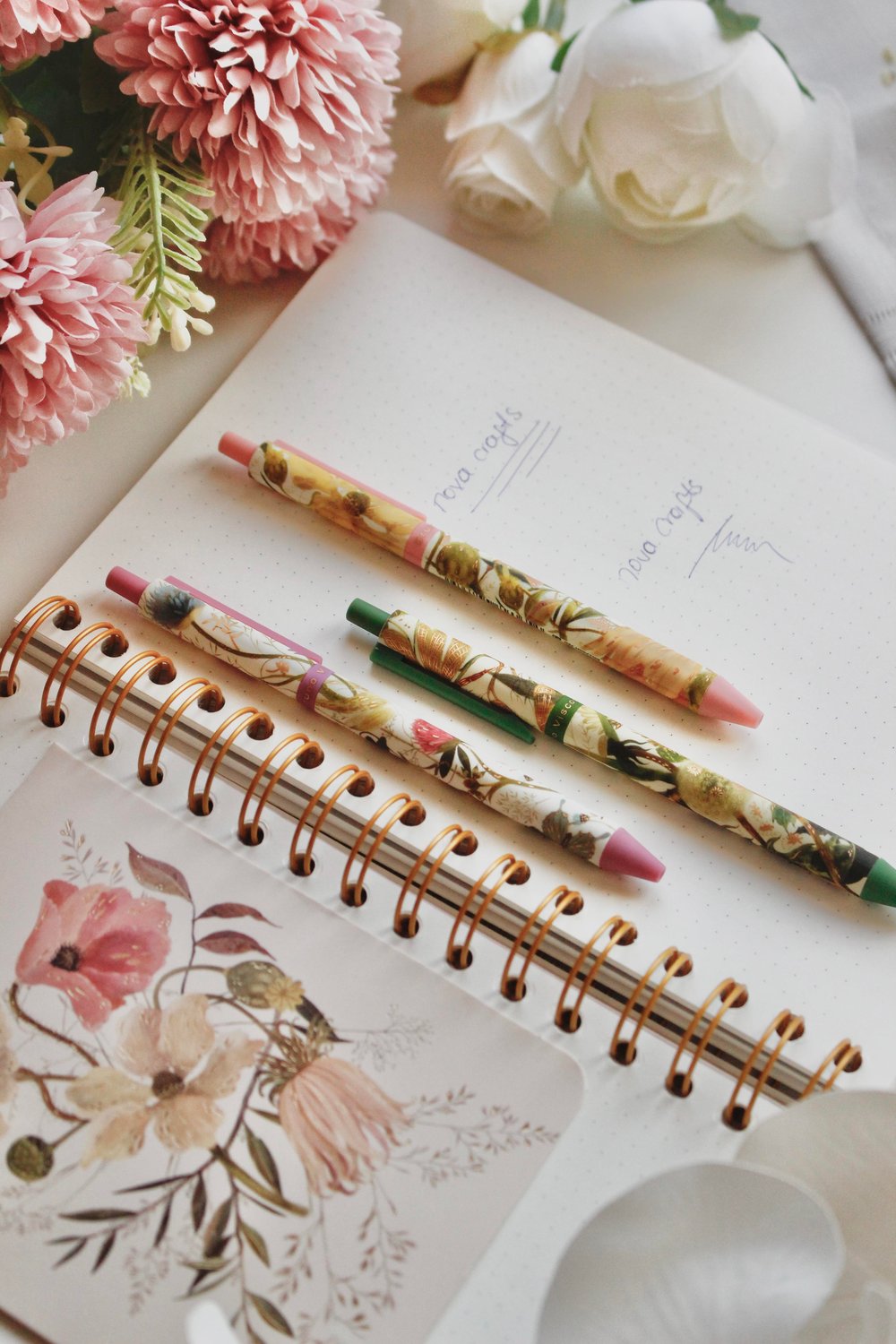 Nova Crafts Soft Temalı Botanik Tükenmez Kalem Seti