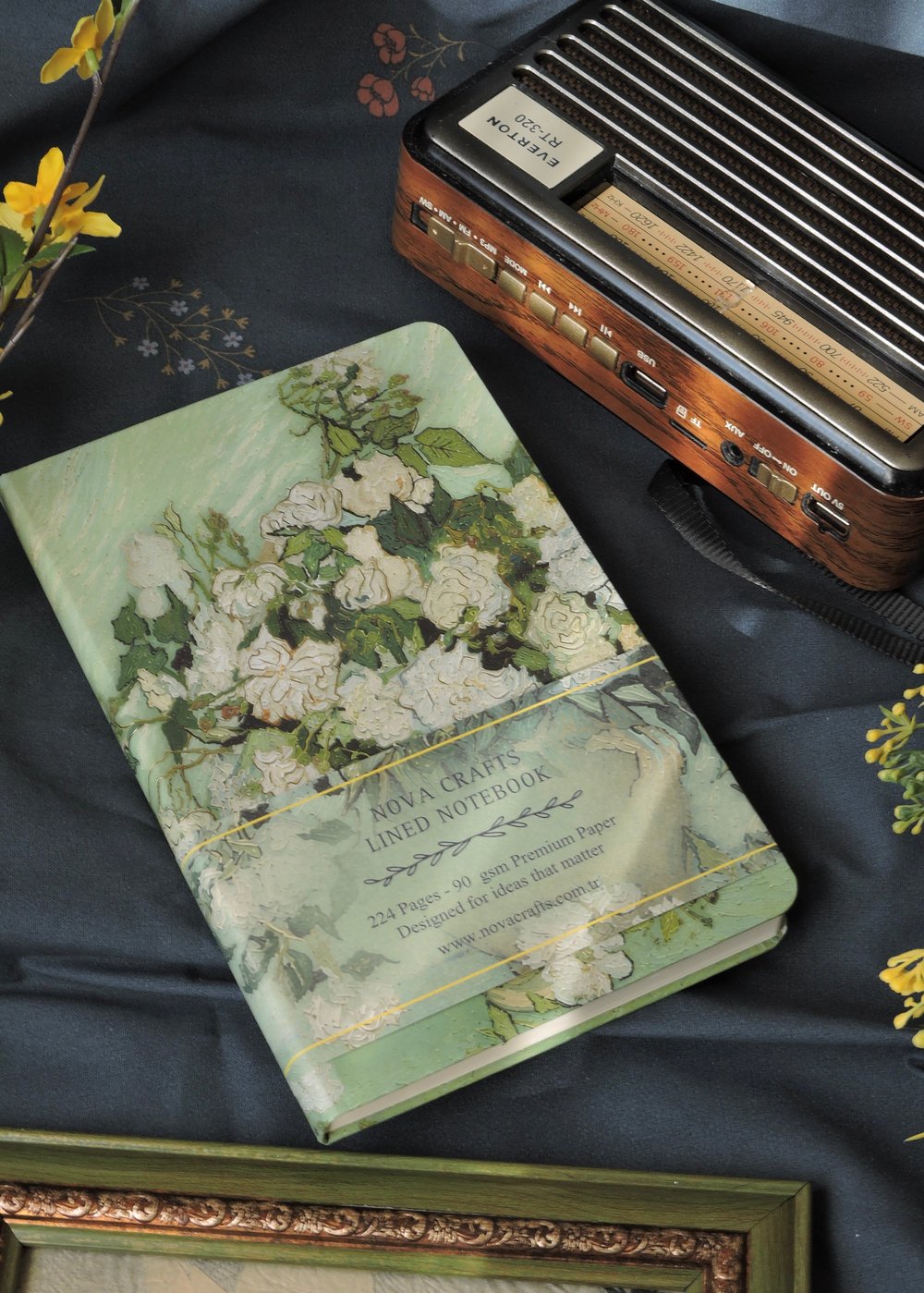 Nova Crafts Van Gogh Koleksiyonu Çizgili Defter Pembe Güllü Vazo  A5  Yaldızlı ve Çizilmez Kapak