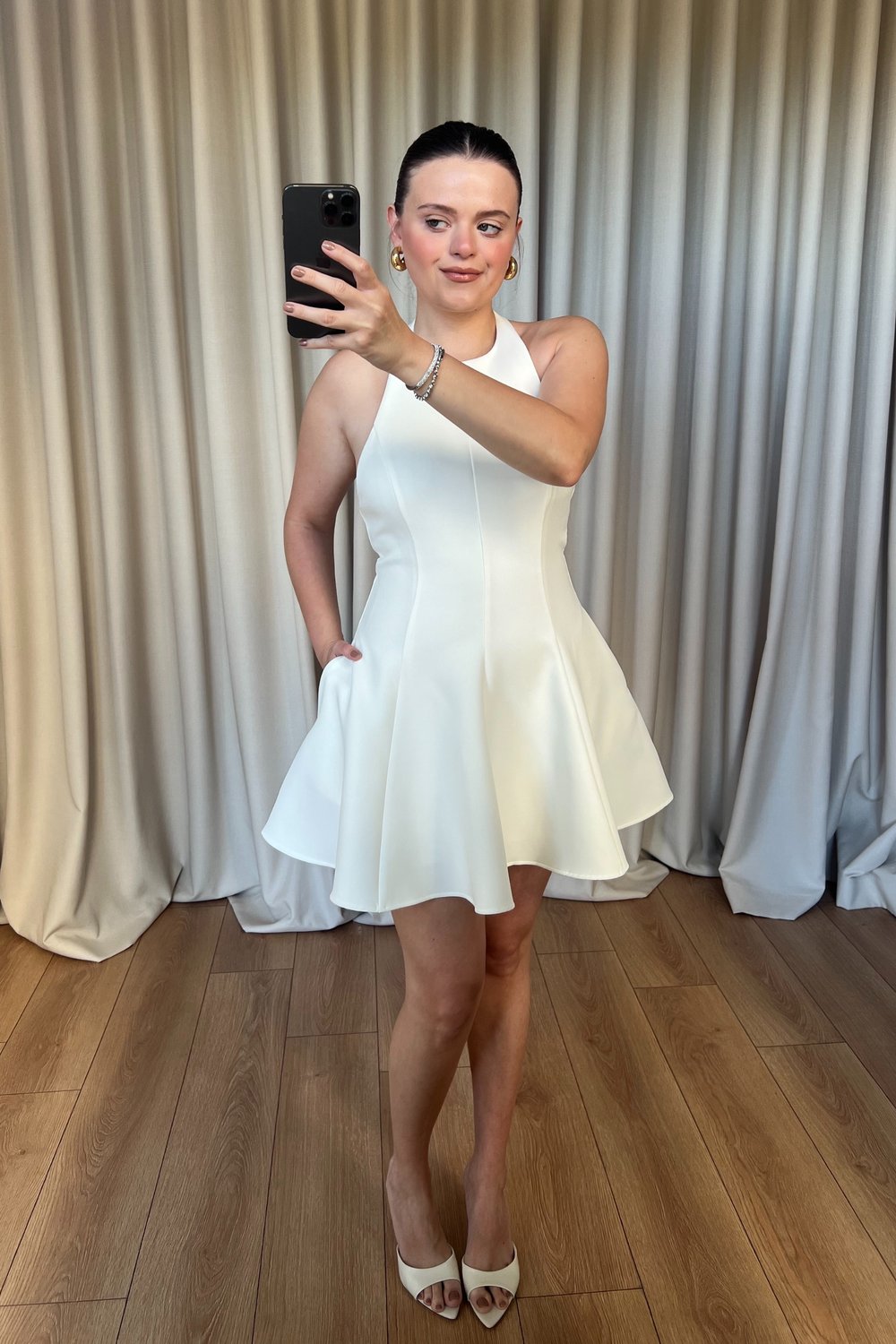 Mila Halter Yaka Beyaz Elbise