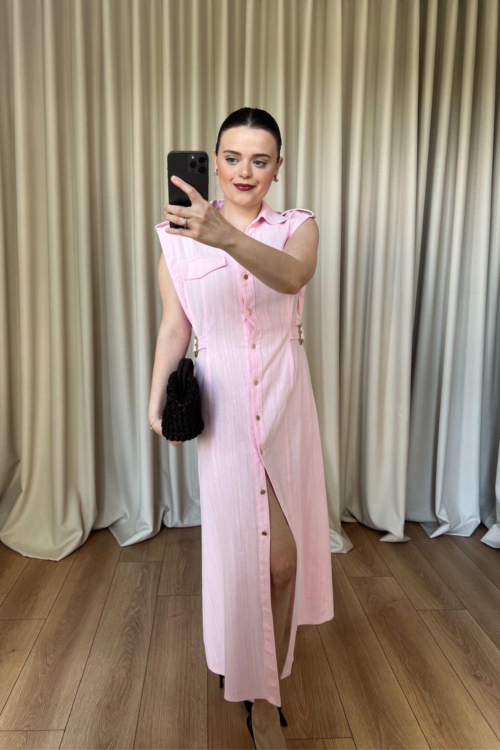 Pembe Keten Gold Detaylı Elbise