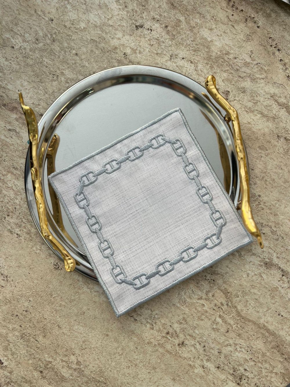 gri işlemeli sunum peçetesi