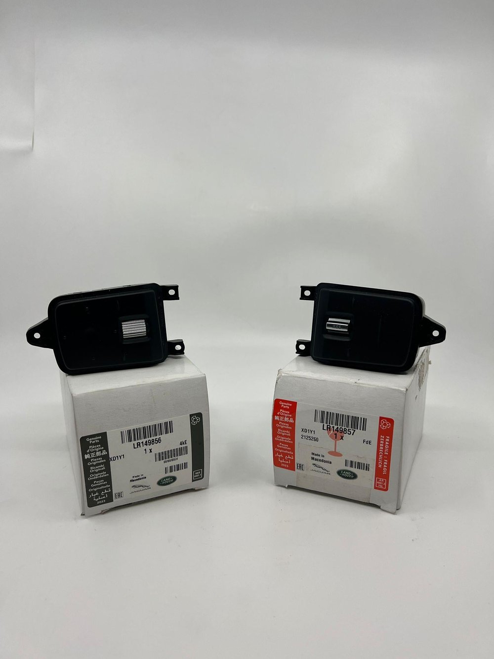 Defender Dokunmatik Direksiyon Tuş LR149857