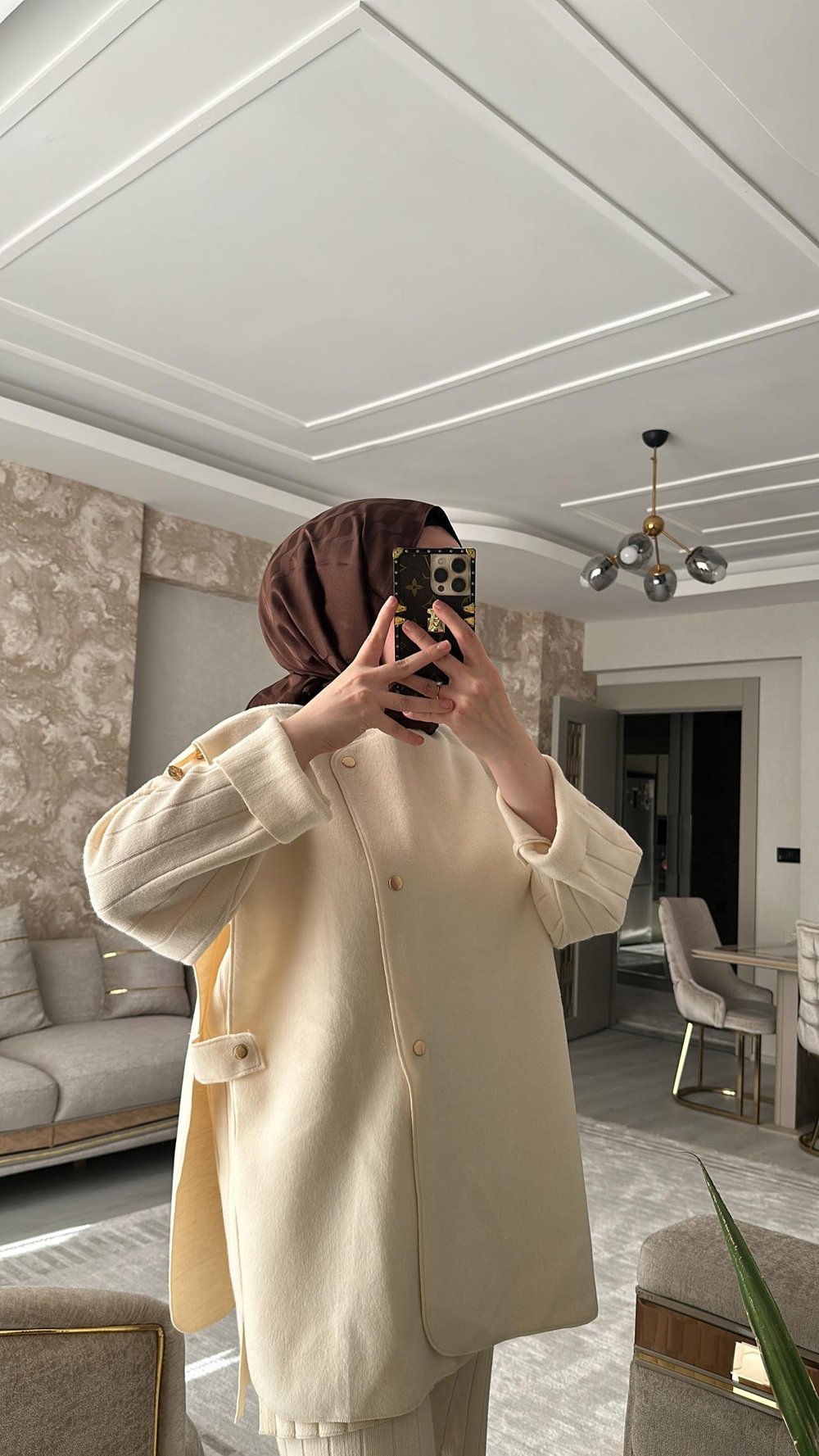 Çıt Çıtlı Kaşe Yelek