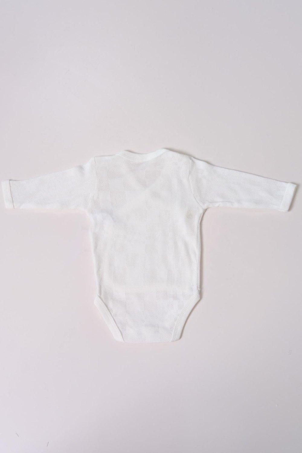 Uzun Kol Kundaklı Body Kare Desen Klimalı Kumaş Beyaz