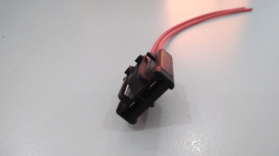 2 PIN YAKIT POMPA SOKETI
