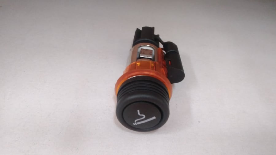 Cakmak Ici + Govde Komple  Renault Megane Iii  Clio Iii  Iv  8200407427 253317768R 253315936R