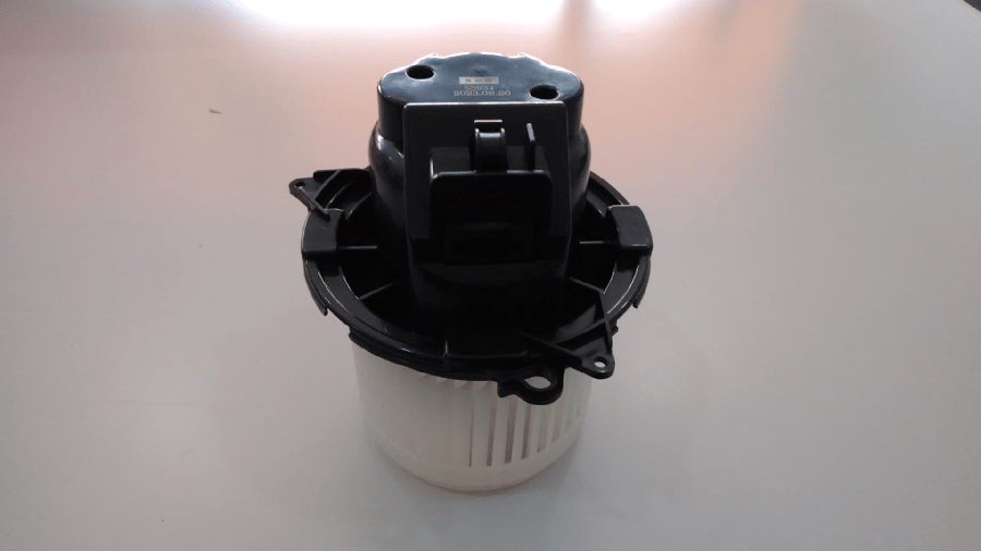 KALORIFER MOT DACIA DOKKER  LODGY 272103931R
