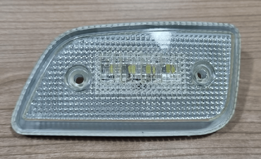 TEPE KAS LAMBA LEDLI SAG MERCEDES ACTROS MP4