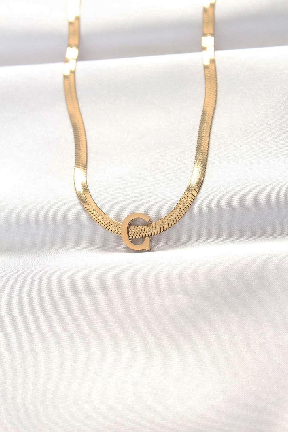 316L Çelik C Harfli Gold Renk İtalyan Zincirli Kolye - PRT3500EB01300