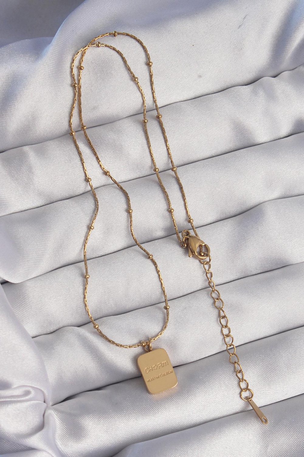 316L Çelik Gold Renk Kare Charm Model Kolye – PRT3500EB01836