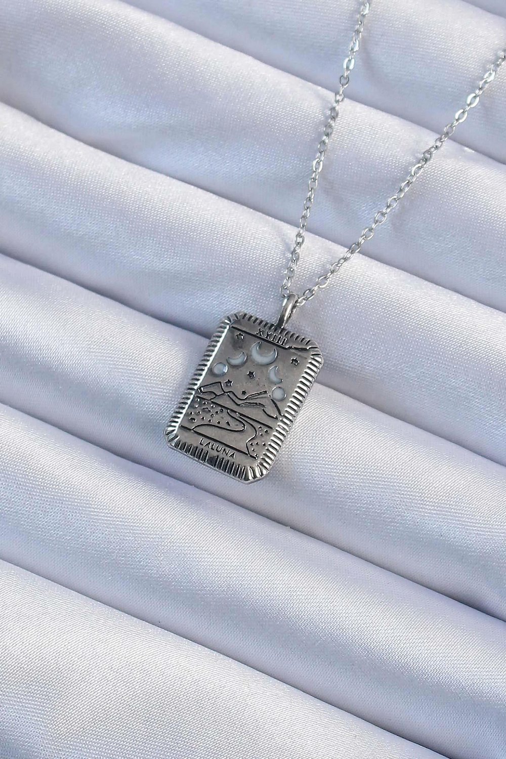 316L Çelik Zincir Eskitme Gümüş Renk Ay Figürlü Tarot Kolye – PRT3500EB02350