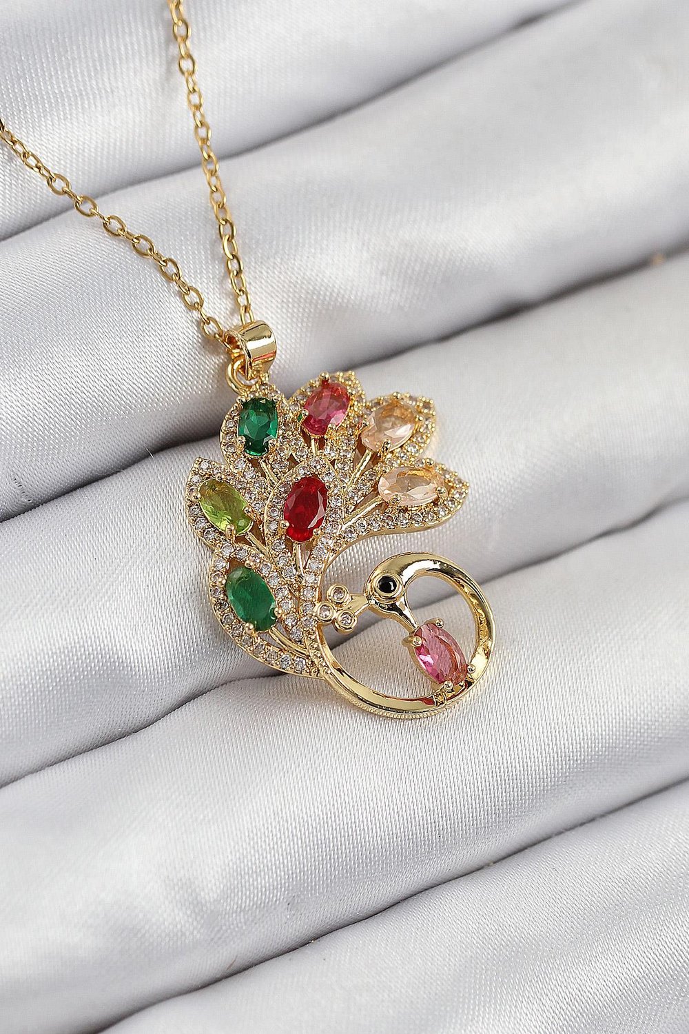 316L Çelik Zirkon Taşlı Tavus Kuşu Model Gold Renk Kadın Kolye – PRT3500EB08696