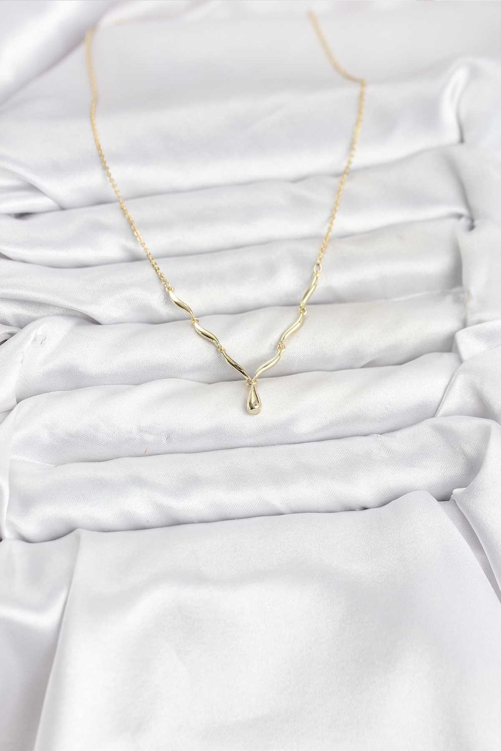 Pirinç Gold Renk Damla Model Kadın Kolye - PRT3500EB09790