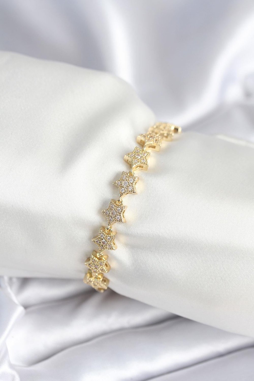 Pirinç Gold Renk Yıldız Model Kadın Bileklik - PRT3500EB09111