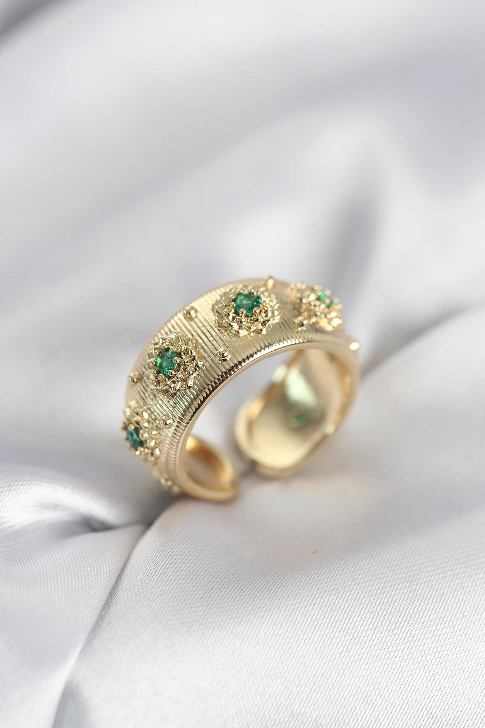 Yeşil Zirkon Taşlı Gold Renk Vintage Kadın Yüzük