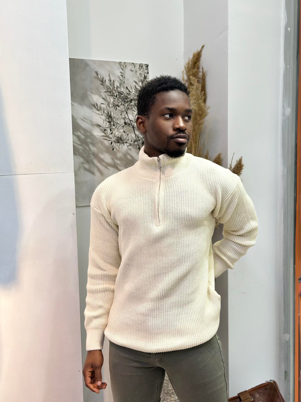 PB(6039)YARIMF. KREM KAZAK https://www.terapi-time.com/bej-relax-baggy-jeans-48