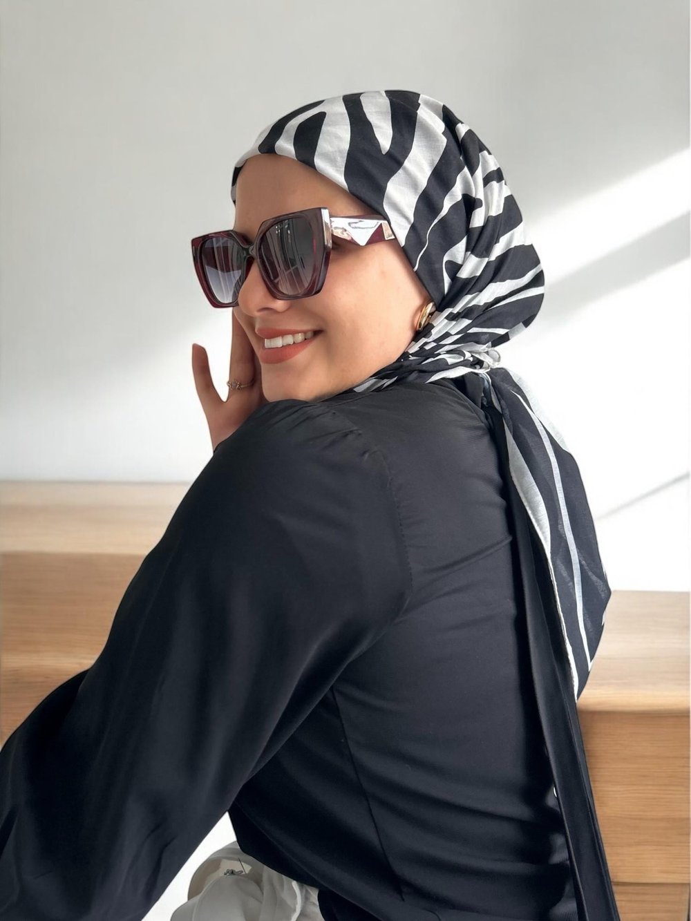 Digital Baskılı Pamuklu Eşarp Zebra Desen Siyah-Beyaz