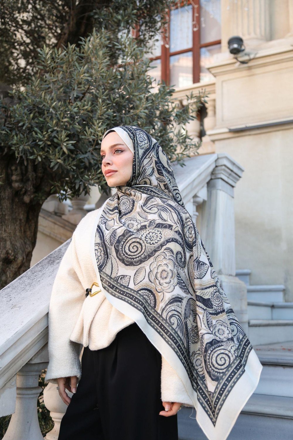 Petra Desen Şal