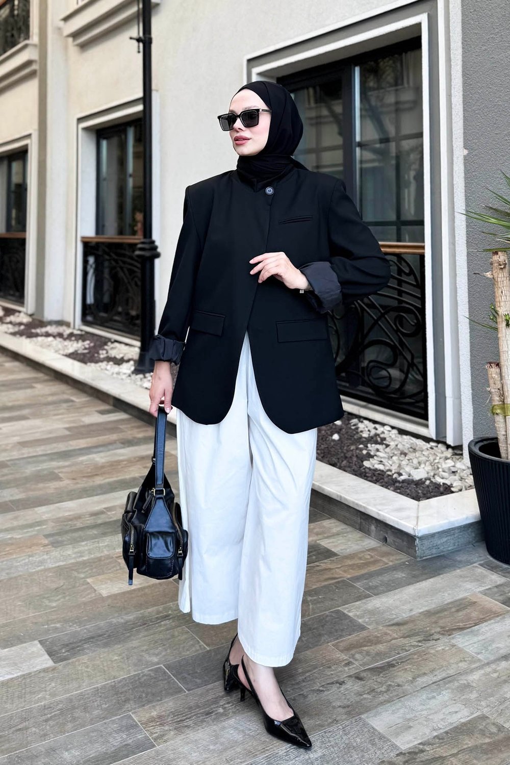 Asimetrik Tek Düğme Ceket Siyah