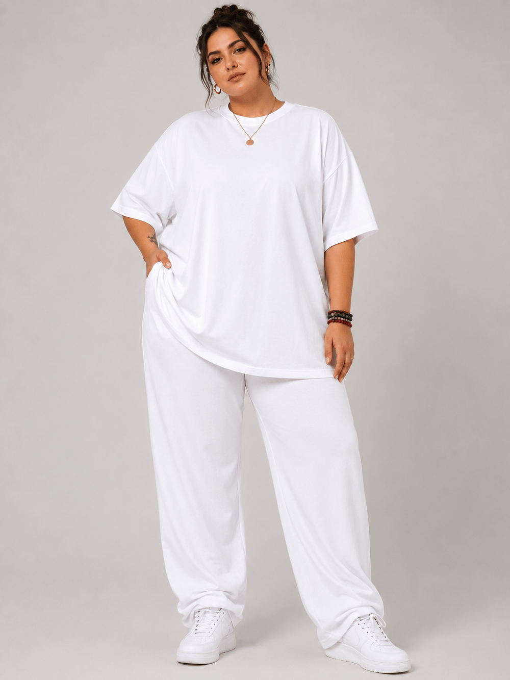 Battal Beden Oversize Beyaz Basic T-Shirt – Rahat Kalıp %100 Pamuk Kadın Tişört