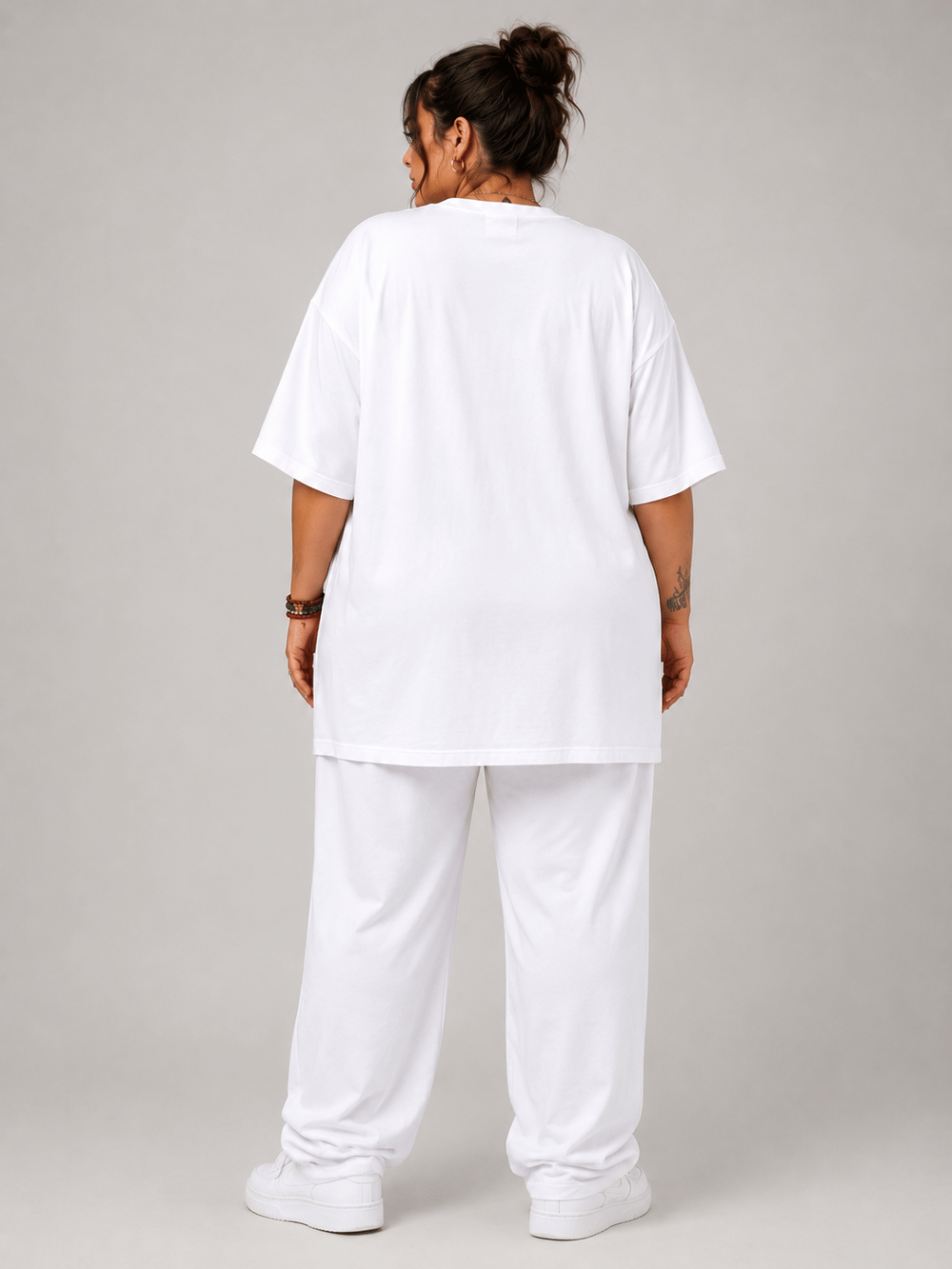 Battal Beden Oversize Beyaz Basic T-Shirt – Rahat Kalıp %100 Pamuk Kadın Tişört