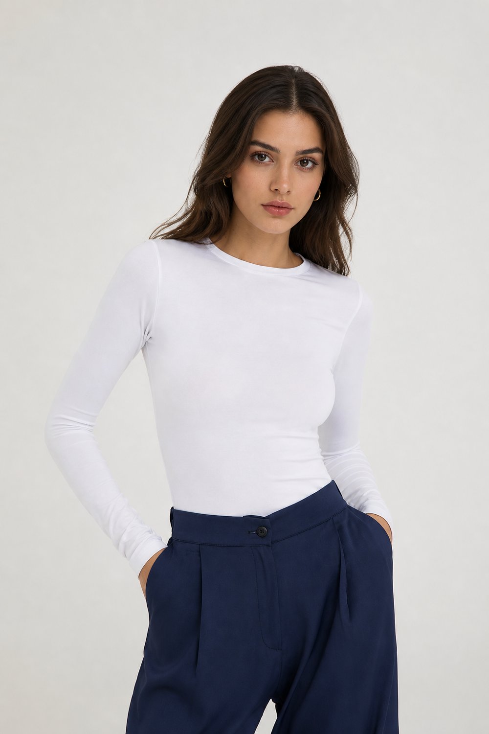 Beyaz Kadın Uzun Kollu Likralı Basic Body – Esnek Polyamid Elastan Kumaş, Slim Fit, Günlük Şık Üst