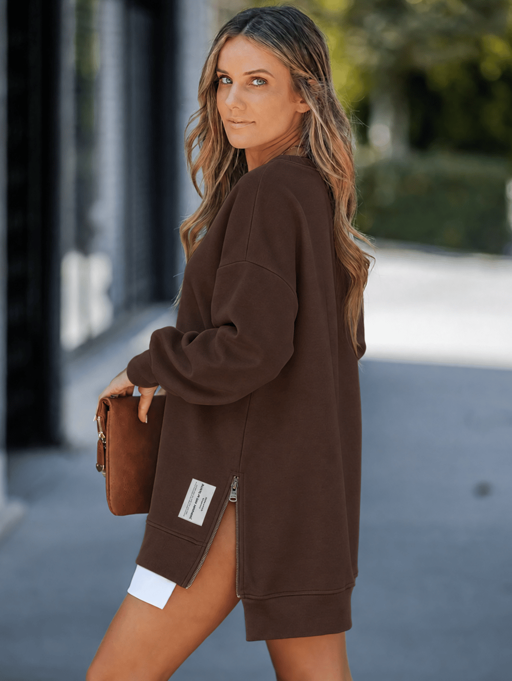 Kadın Oversize Sweatshirt Yan Fermuar Detaylı Uzun Kollu Kahverengi Tunik