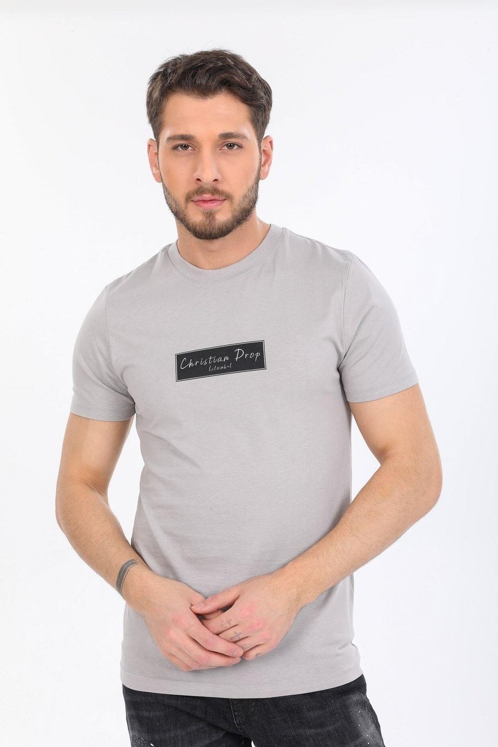 Minimal Ayı Desenli Gri T-shirt