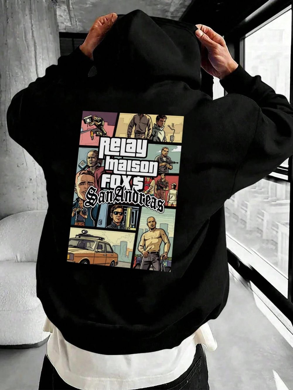 Oversize Geniş Kesim  Kapüşonlu Sweatshirt – GTA San Andreas Kapak Tasarımlı Siyah Hoodie
