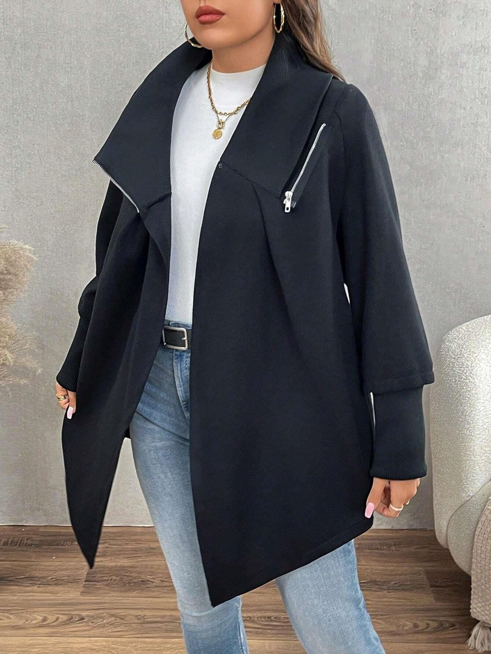 Siyah Kadın Asimetrik Kesim 3 İplik Şardonlu Sweat Ceket – Fermuarlı Yaka, Cepli, Oversize