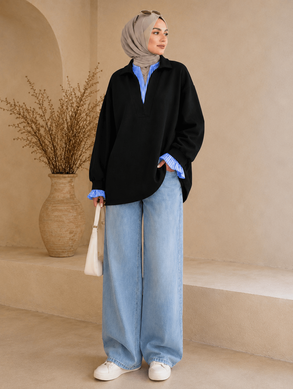 Siyah Kadın Oversize Gömlek Yaka Sweatshirt – Çizgili Poplin Detaylı Rahat Kesim Uzun Kollu Sweat