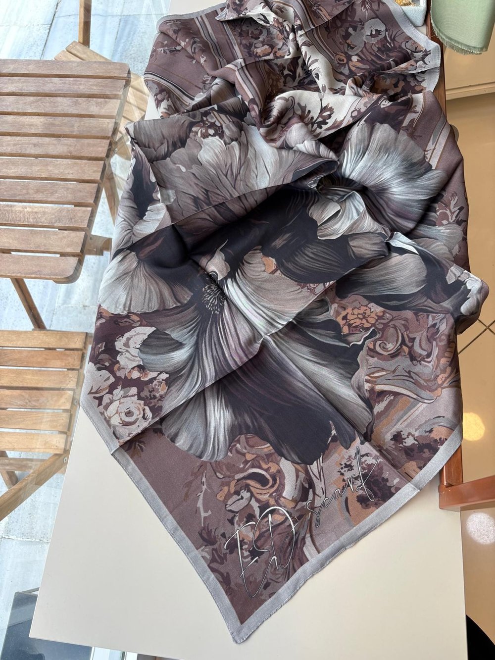 Ed Scarf  Viskon Esarp Gri